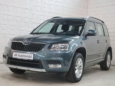 Grau Gebraucht 2015 Skoda Yeti Ambition SUV | 11.390 € (Fairer Preis)