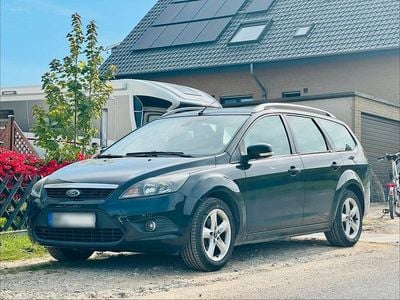 Used Ford Focus 101 HP (74 kW) 2010 Black Estate