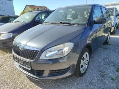 Gebraucht Skoda Fabia Classic 86 PS (63 kW) 2012 Anthracitegrau metallic Kombi
