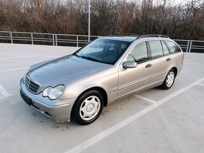 Mercedes C220