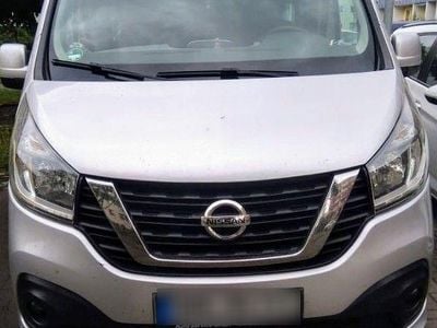 Gebraucht Nissan NV300 145 PS (106 kW) 2017 Silber Van