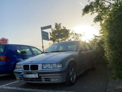 gebraucht BMW 318 e36 i —TÜV NEU—