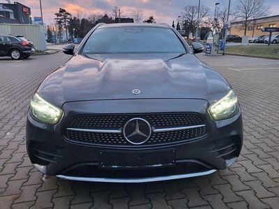 Grau Gebraucht 2021 Mercedes E300 AMG Kombi | 26.299 € (Guter Preis)