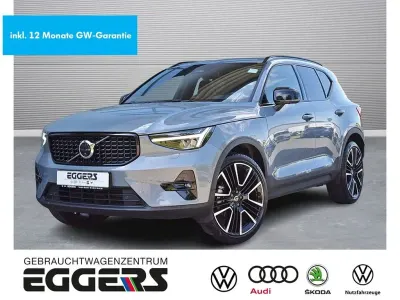 Gebraucht Volvo XC40 197 PS (144 kW) 2022 Grau SUV