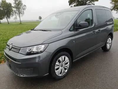 Neu VW Caddy 102 PS (75 kW) 2025 Mojave beige metallic Van / Kleinbus