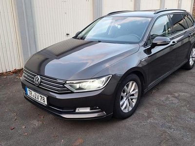 Gebraucht VW Passat Trendline 120 PS (88 kW) 2017 Braun Kombi