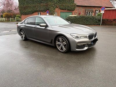 Gebraucht BMW 730 M Sport 265 PS (194 kW) 2016 Grau Limousine