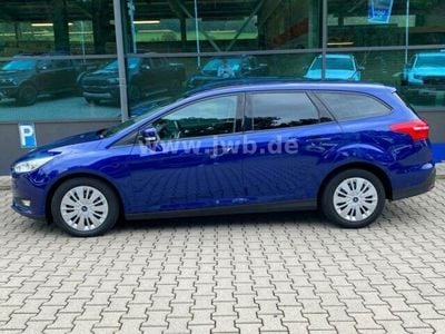 Blau metallic Gebraucht 2016 Ford Focus Trend Kombi | 8.490 € (Fairer Preis)