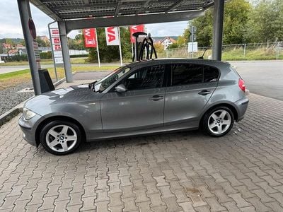 Usado BMW M1 122 HP (89 kW) 2009 Cinzento Coupé