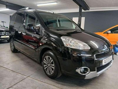 Exn: noir/onyr/onyr schwarz Gebraucht 2013 Peugeot TePee Style Kombi | 5.899 € (Fairer Preis)