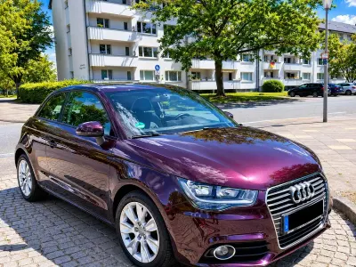 Gebraucht Audi A1 Ambition 86 PS (63 kW) 2014 Violett Kleinwagen