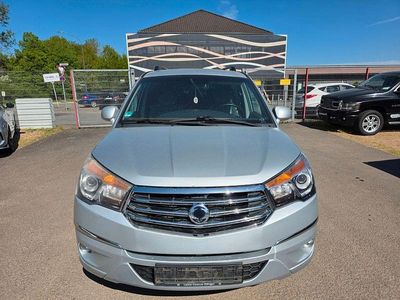 Usata SsangYong Rodius 155 CV (114 kW) 2015 Argento Monovolume