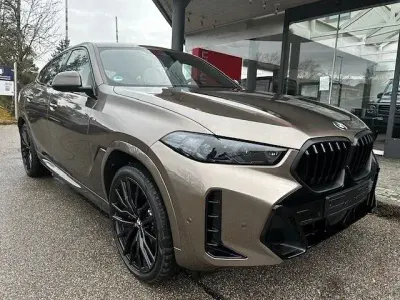 Gebraucht BMW X6 Sport Line 352 PS (258 kW) 2025 SUV