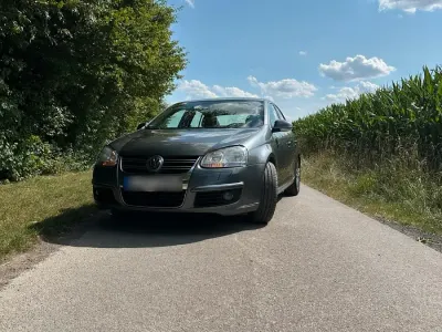 Gebraucht VW Jetta GT 170 PS (125 kW) 2007 Grau Limousine