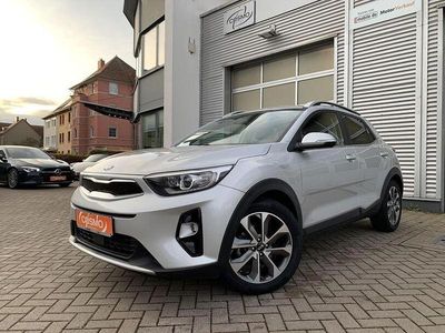 Gebraucht Kia Stonic Spirit 120 PS (88 kW) 2018 Silber SUV
