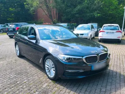 Gebraucht BMW 520 Luxury Line 190 PS (139 kW) 2019 Grau Kombi