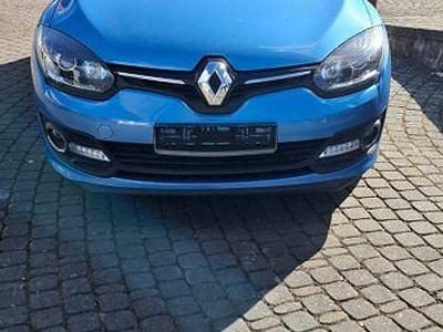 Gebraucht Renault Mégane III LIMITED 132 PS (97 kW) 2015 Blau Limousine