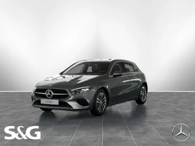 Gebraucht Mercedes A180 Progressive 136 PS (100 kW) 2025 Metalliclack mountaingrau Limousine