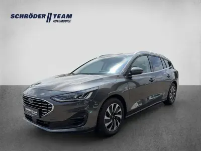 Gebraucht Ford Focus Titanium 116 PS (85 kW) 2025 Magneticgrau (metallic) Kombi