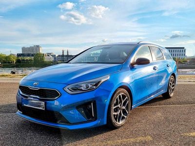 Second-hand Kia Ceed Sportswagon GT-Line 140 CP (102 kW) 2020 Albastru Break