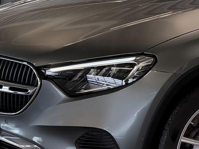 Grau Gebraucht 2023 Mercedes GLC220 Avantgarde SUV | 47.950 € (Fairer Preis)