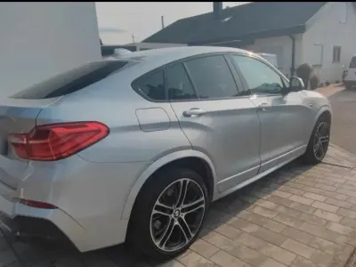Gebraucht BMW X4 M Sport 190 PS (139 kW) 2017 Silber SUV