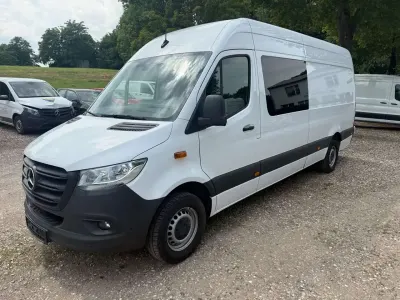 Gebraucht Mercedes Sprinter 150 PS (110 kW) 2023 Weiß Van