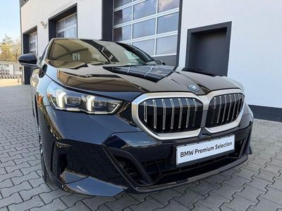 Second-hand BMW 550e M Sport 489 CP (359 kW) 2025 Negru Berlinǎ