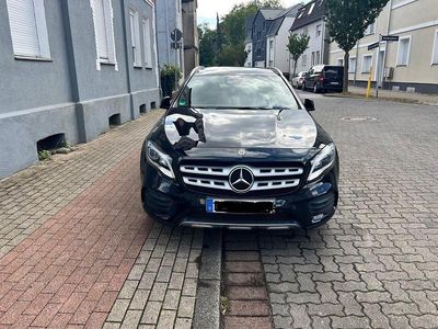 Mercedes GLA250
