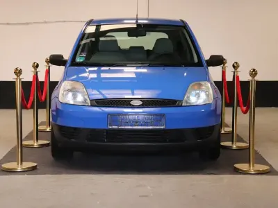 Gebraucht Ford Fiesta Ambiente 80 PS (58 kW) 2003 Blau Kleinwagen