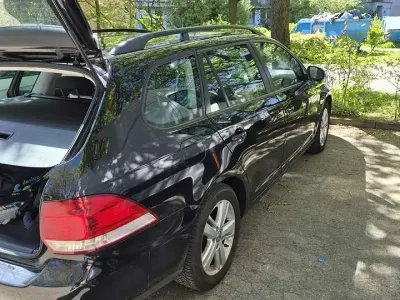 Gebraucht VW Golf VI 102 PS (75 kW) 2009 Kleinwagen