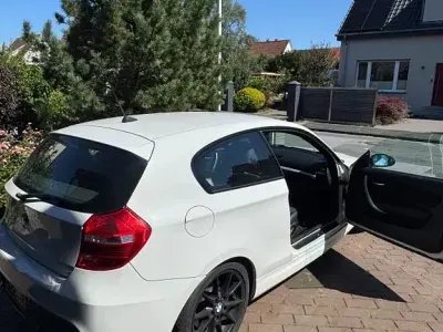 Gebraucht BMW 123 Coupé M Sport 204 PS (150 kW) 2008 Schwarz Coupé