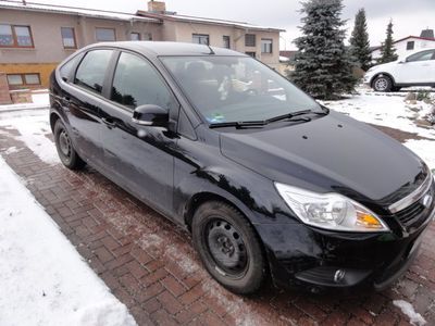 Gebraucht Ford Focus 101 PS (74 kW) 2011 Schwarz Limousine