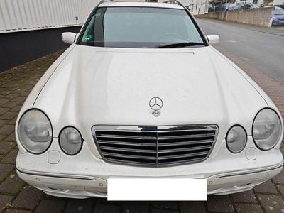 Gebraucht Mercedes E430 Elegance 279 PS (205 kW) 2001 Silber Limousine