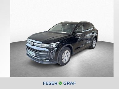 Neu VW Tiguan 150 PS (110 kW) 2026 Grenadillschwarz metallic SUV