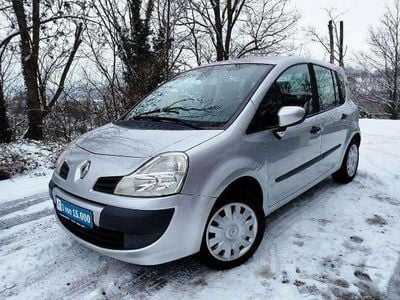 Begagnad Renault Grand Modus Authentique 75 HK (55 kW) 2008 Grå Minibuss