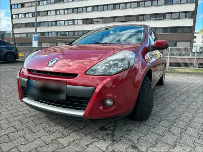 Gebraucht Renault Clio II 75 PS (55 kW) 2010 Rot Limousine