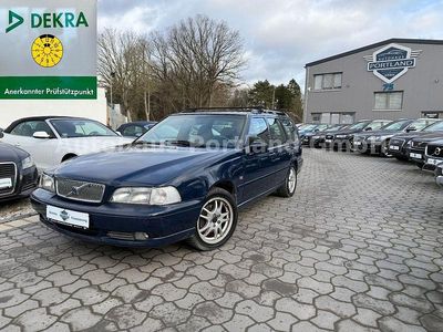 Gebraucht Volvo V70 140 PS (102 kW) 1999 Blau Kombi