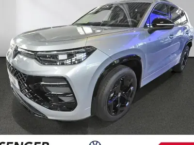 Gebraucht VW Tayron R-line 193 PS (141 kW) 2026 Silber SUV