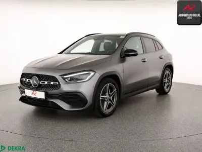 Gebraucht Mercedes GLA200 AMG 150 PS (110 kW) 2023 Grau SUV