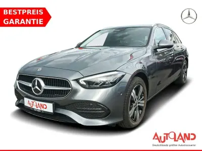 Gebraucht Mercedes C300e 313 PS (230 kW) 2023 Selenitgrau metallic Kombi