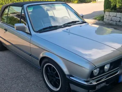 Gebraucht BMW 325 Cabriolet 170 PS (125 kW) 1987 Grau Cabrio