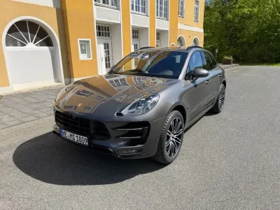 Brugt Porsche Macan Turbo Performance Package 441 HK (324 kW) 2017 Grå SUV