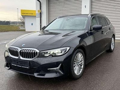 Gebraucht BMW 318 Luxury Line 150 PS (110 kW) 2021 Black sapphire metallic Kombi