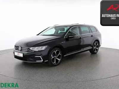 Gebraucht VW Passat GTE 218 PS (160 kW) 2022 Deep black perleffekt Kombi