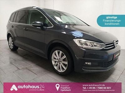 Grau Gebraucht 2022 VW Touran Highline Van / Kleinbus | 25.870 € (Guter Preis)