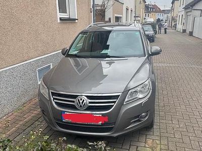 Gebraucht VW Tiguan 150 PS (110 kW) 2008 Grau SUV