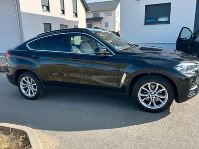 Gebraucht BMW X6 258 PS (189 kW) 2016 Schwarz SUV