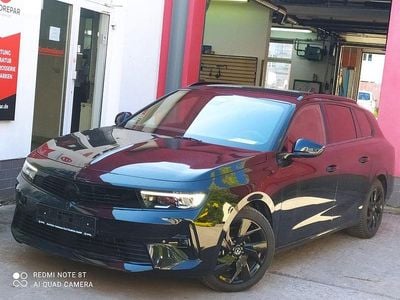 Używany Opel Astra 131 KM (96 kW) 2025 Czarny Hatchback