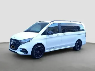 Gebraucht Mercedes V300 Style 237 PS (174 kW) 2025 Weiss Van / Kleinbus